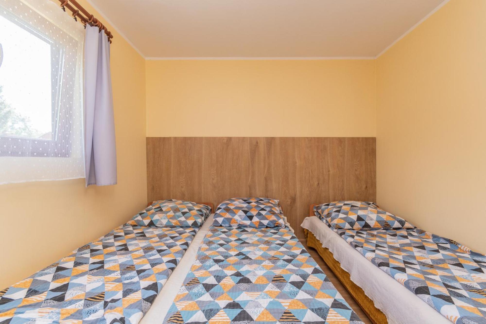 Domki Pod Zlotym Debem Kąty Rybackie Buitenkant foto